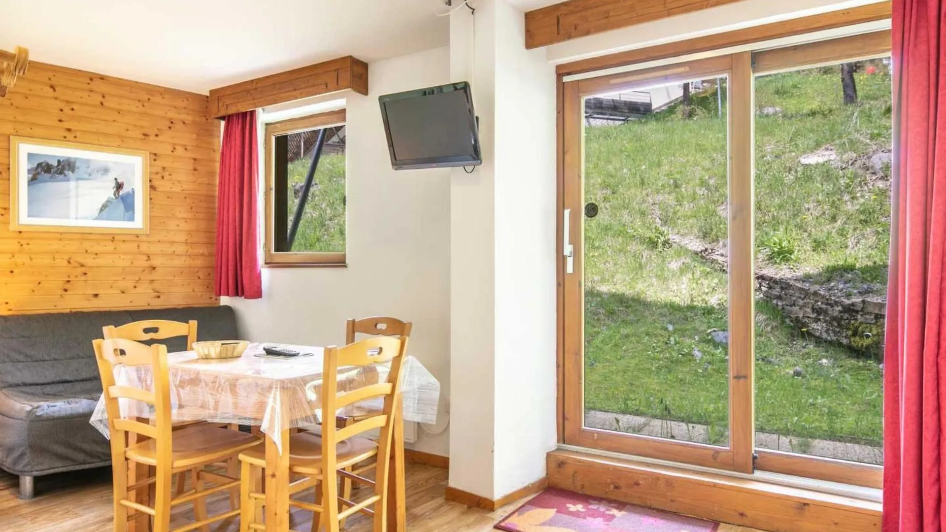 Studio V Du Bachat Epicea B By Interhome Chamrousse