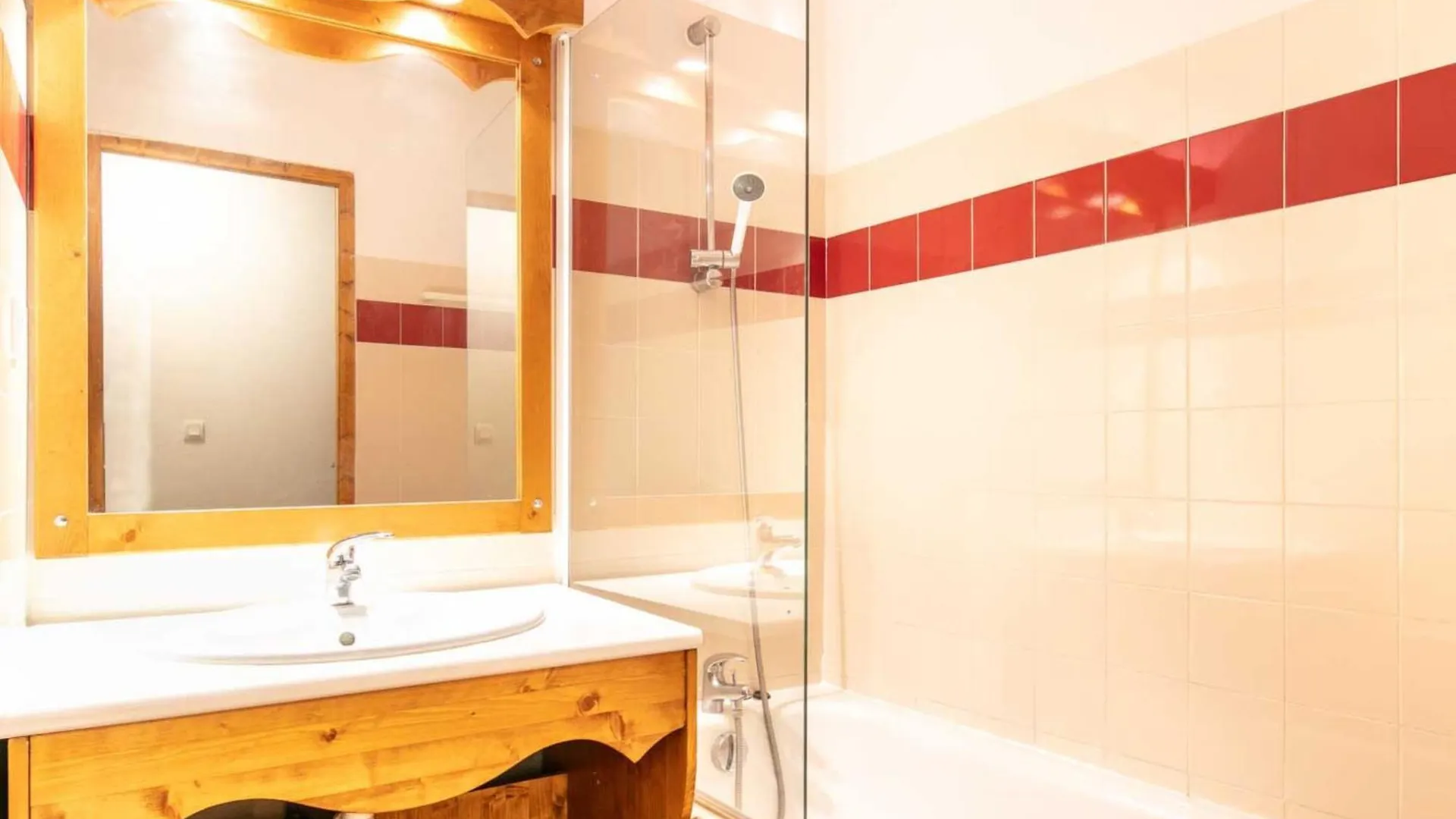 Studio V Du Bachat Epicea B By Interhome Chamrousse